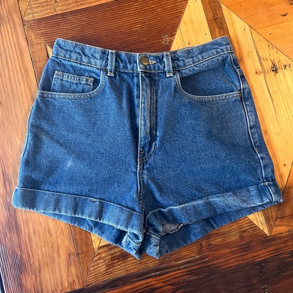 American Apparel Denim Shorts - Picture 3 of 5